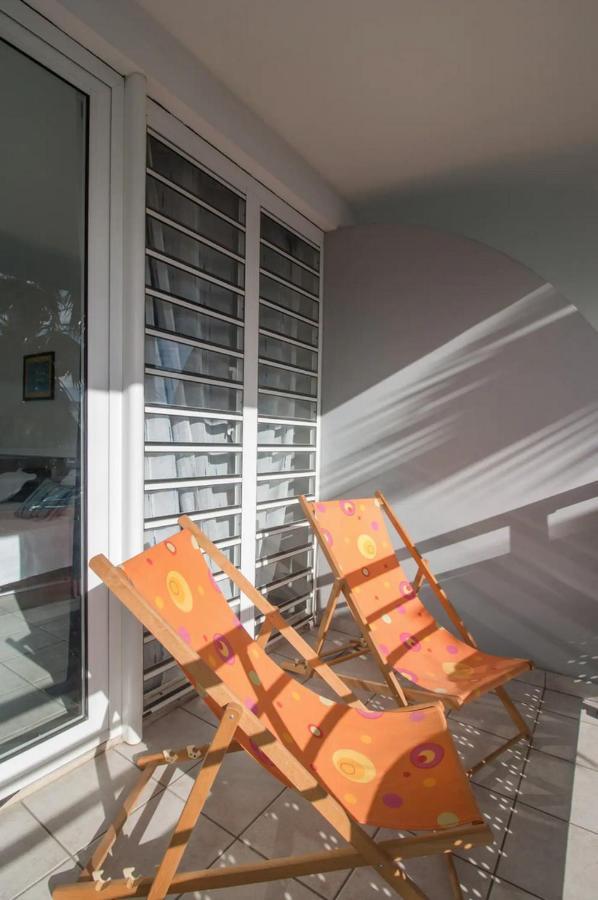 Le MarinUn Pied-A-Terre Face A La Marina公寓 外观 照片